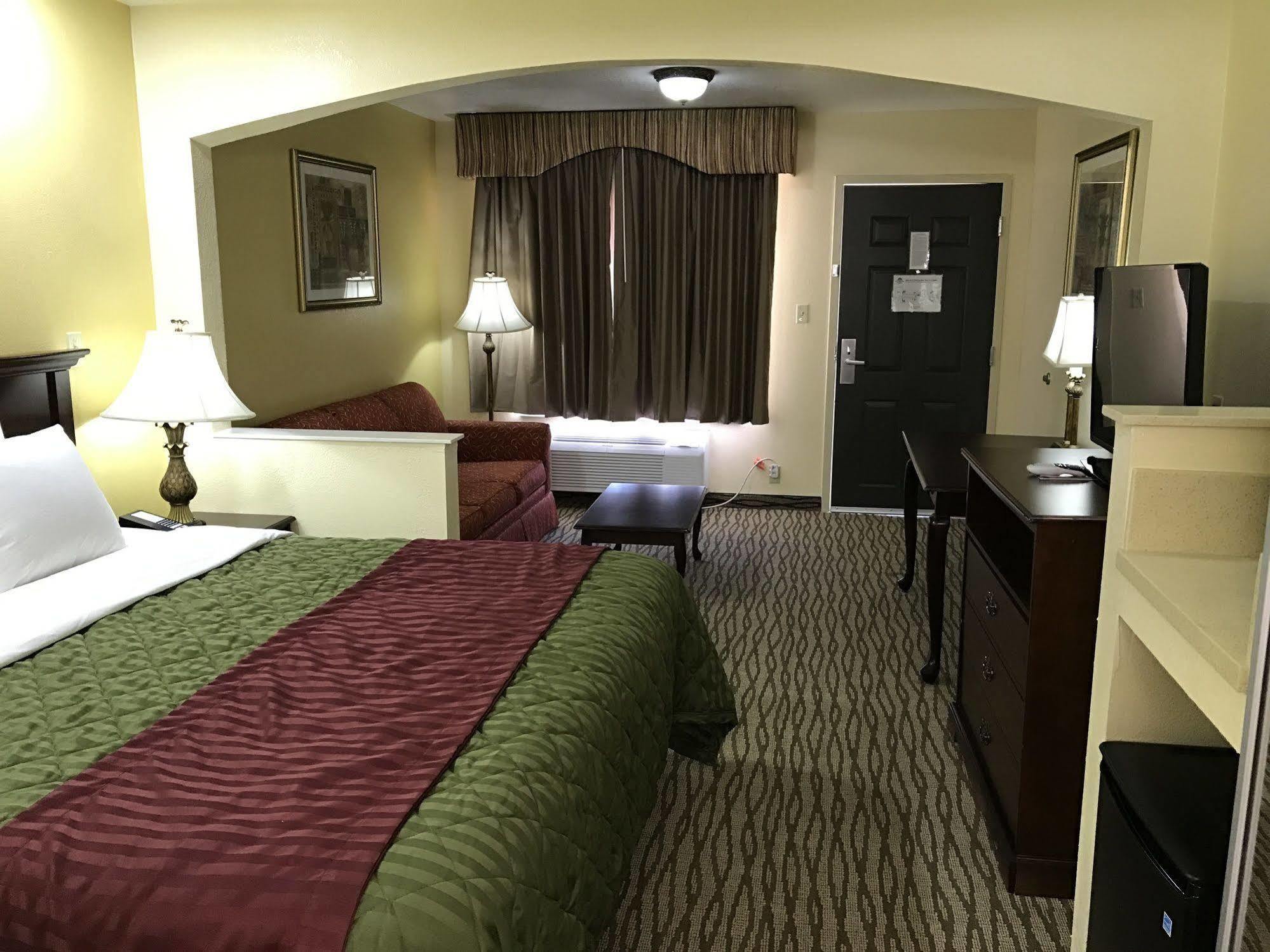 Super 8 By Wyndham Jackson Ms Hotel Eksteriør billede
